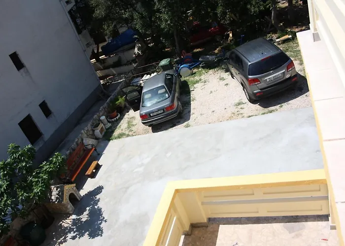 With A Parking Space Mandre, Pag - 11239 Колан