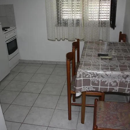 With A Parking Space Mandre, Pag - 11239 * Kolan