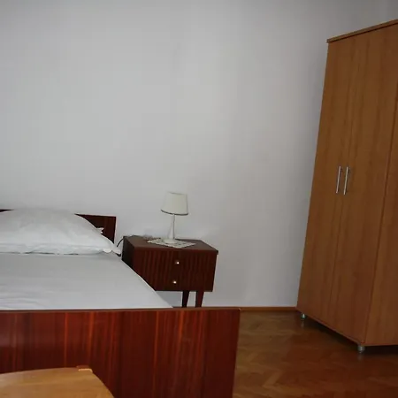 With A Parking Space Mandre, Pag - 11239 * Kolan